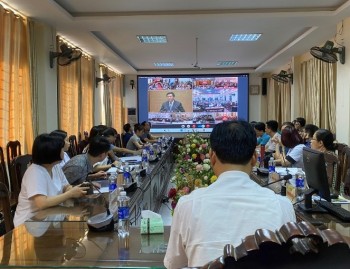 Hội nghị toàn quốc Quán triệt, triển khai thực hiện nghị quyết Hội nghị lần thứ mười, Ban Chấp hành Trung ương Đảng khóa XII
