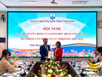 Công bố Quyết định bổ nhiệm chức vụ Phó Trưởng phòng Tài chính Kế toán